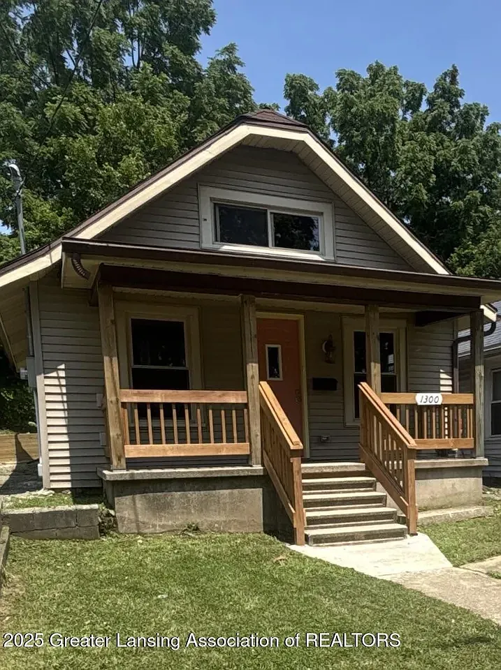 2 bed, 540 sqft, $1,375 — Photo 2