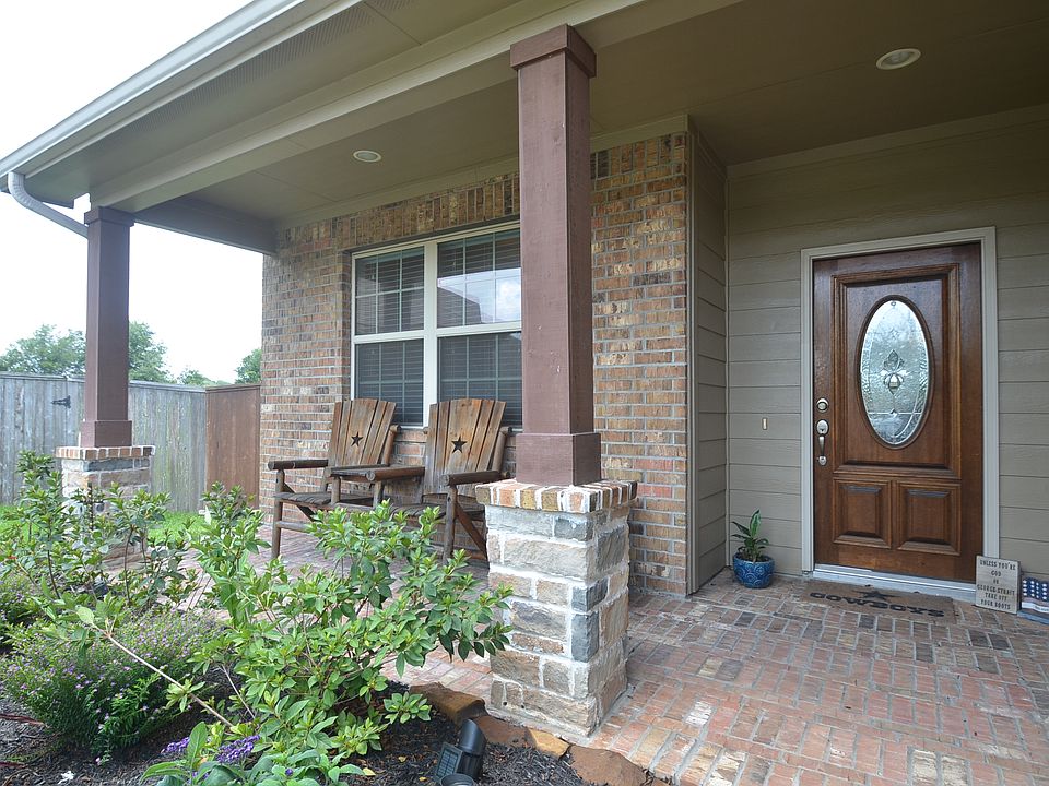 1st image of 21946 Venture Park Dr