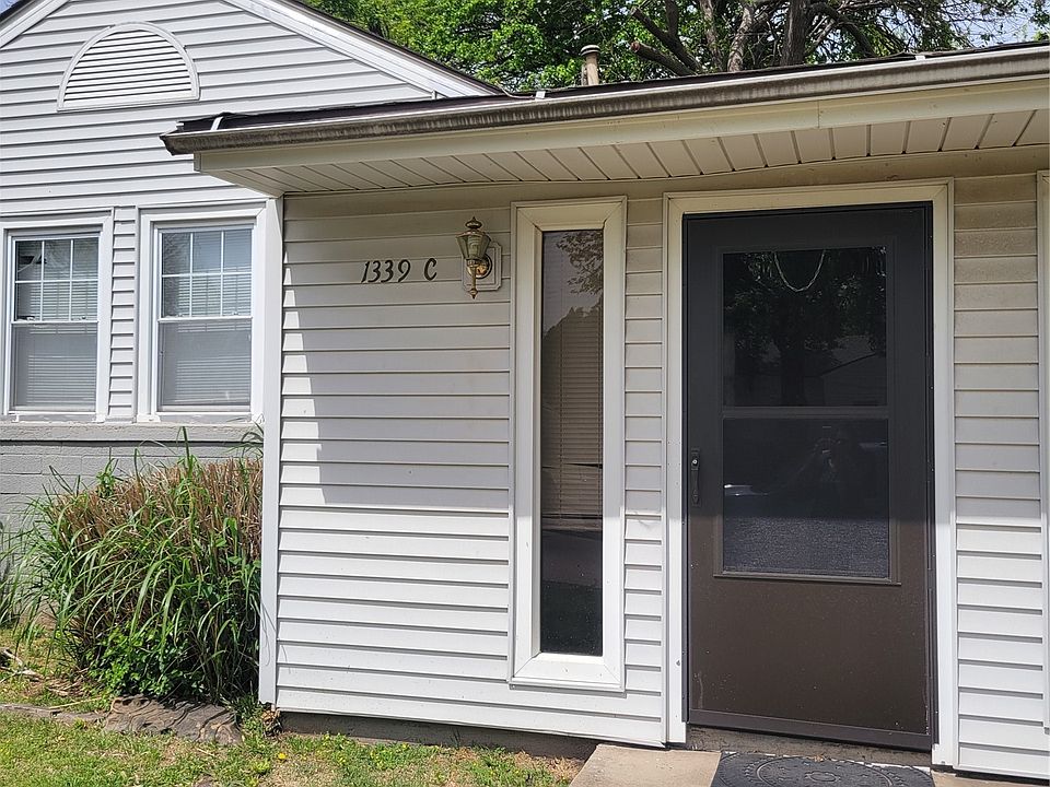 1st image of 1329 E 38th St #C