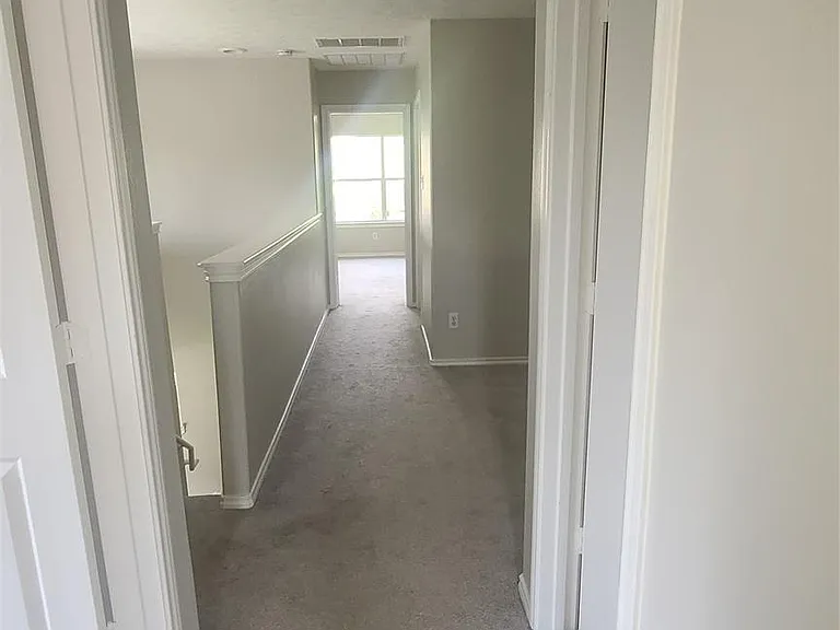 17242 Oakwood Chase Dr — Photo 12