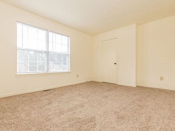 5th image of 6201 Pine Glen Trl #G-6205