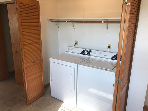 5th image of 1405 Northfield Meadows Blvd
