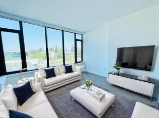 1588 Johnston Rd #303, White Rock, BC