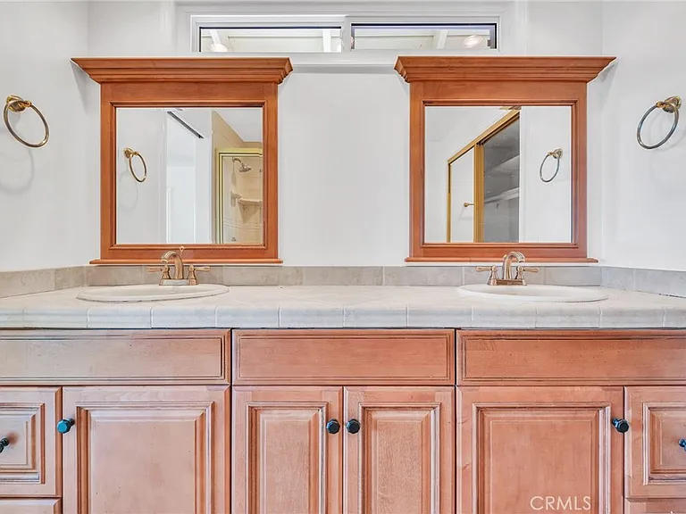 3675 Vigilance Dr — Photo 17