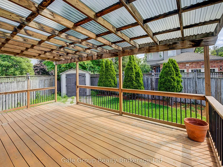 151 Norwich Ave — Photo 35