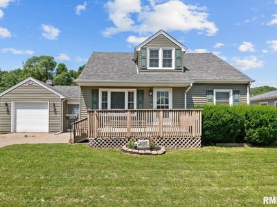 2207 4th St #A, East Moline, IL, 61244
