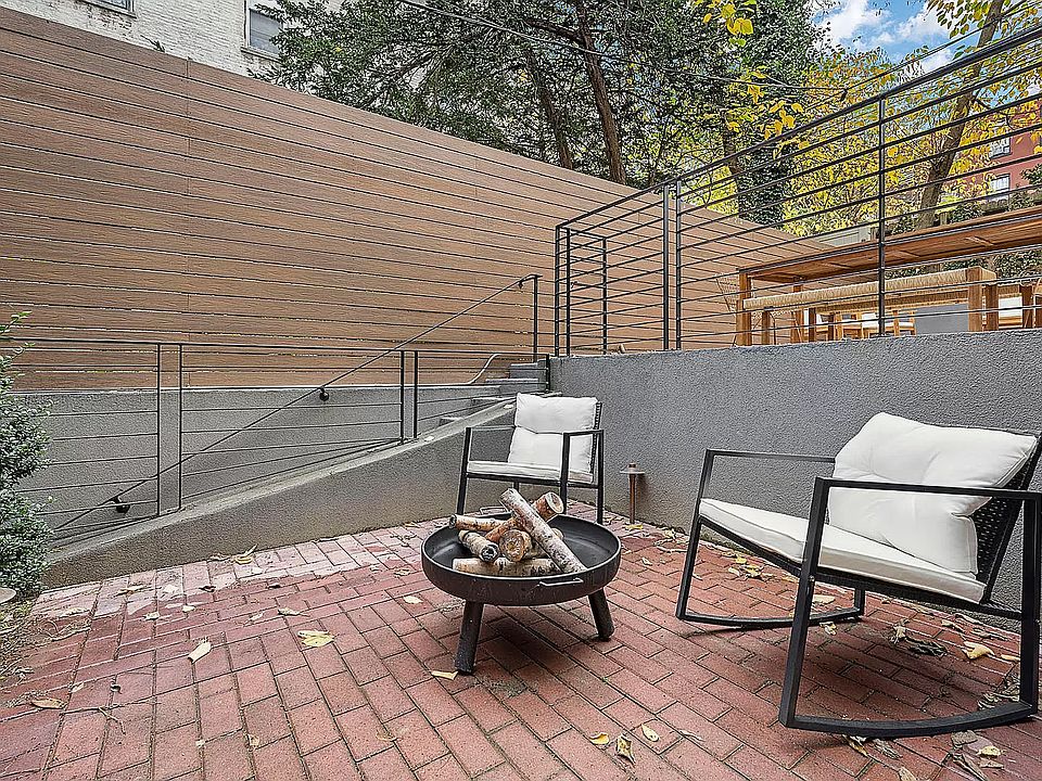 1st image of 984 Bergen St #1