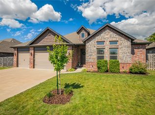 6300 S 57th St, Rogers, AR 72758
