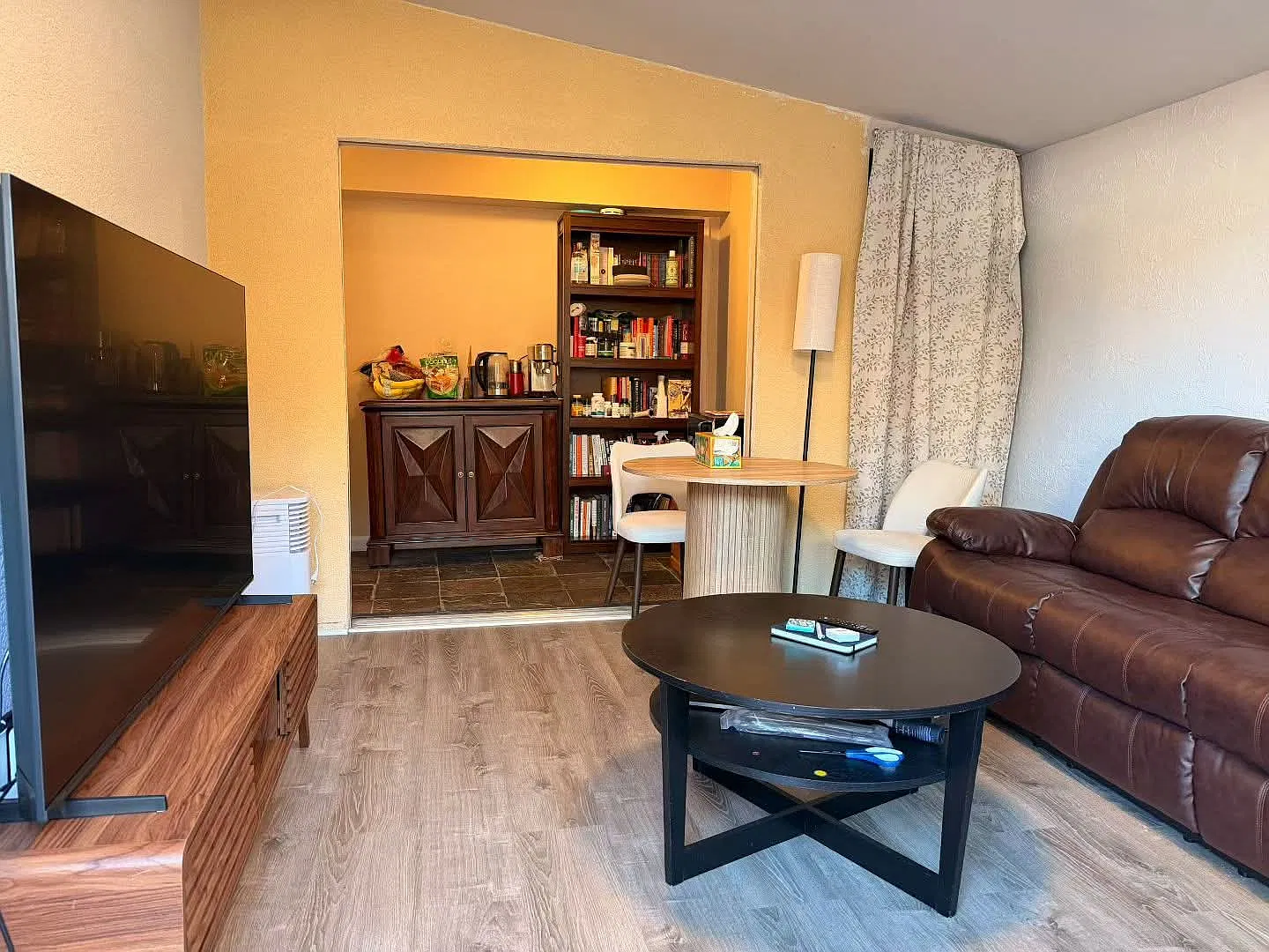 1 bed, 700 sqft, $2,000 — Photo 3
