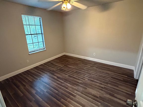5th image of 2438 Bevecrest Dr