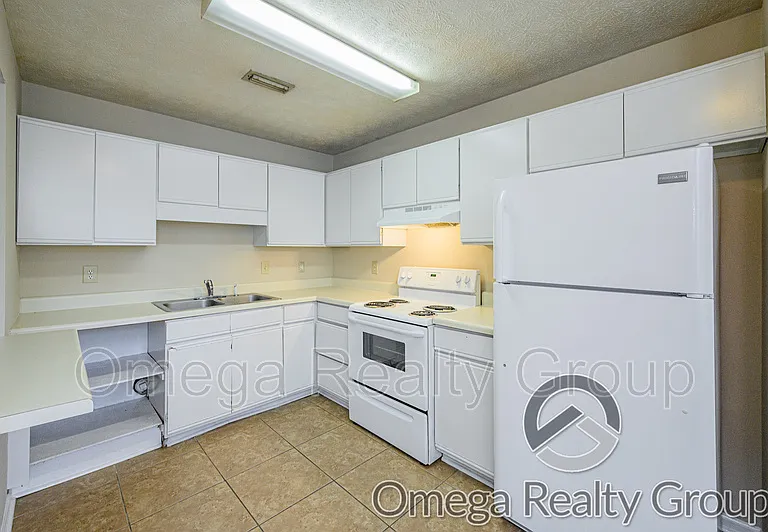 819 Willow Pointe — Photo 8