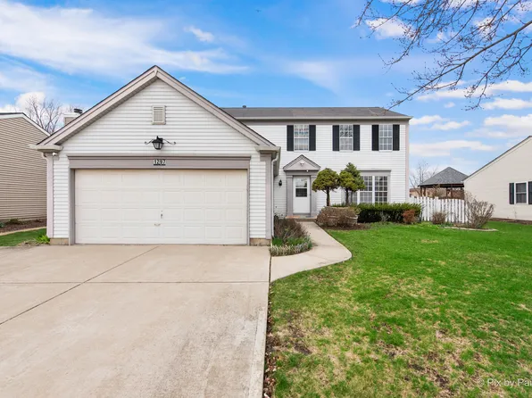 1297 Country Glen Ln, Carol Stream, IL 60188
