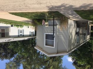 296 Park Lane Rd, Elgin, IL 60123