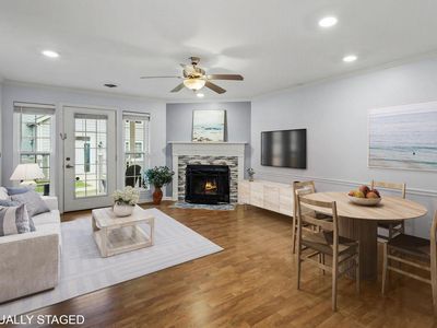 905 Harbor House Drive #3, Madison, WI, 53719