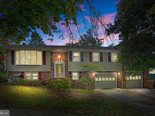 402 Hillside Ave, New Cumberland, PA 17070