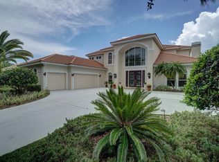 5121 Rue Vendome, Lutz, FL 33558
