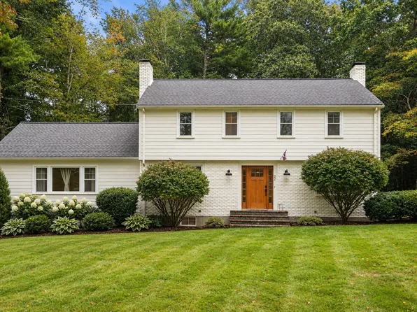 22 Townsend Dr, West Boylston, MA 01583