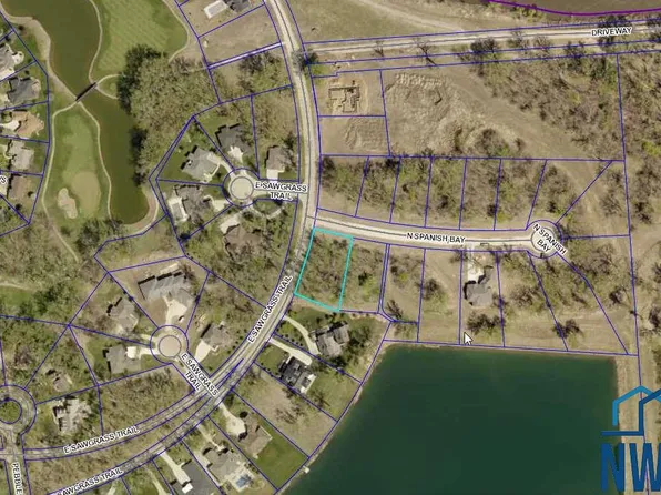 866 N Spanish Bay, Dakota Dunes, SD 57049