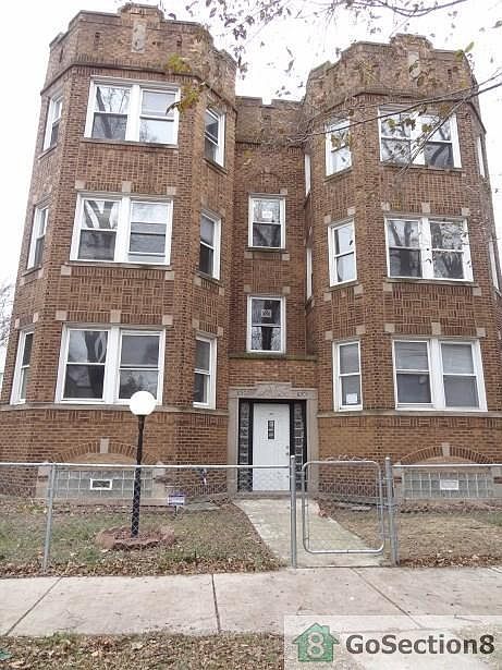 1st image of 8509 S Crandon Ave