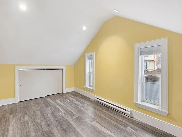 1477 E 61st Ave — Photo 19