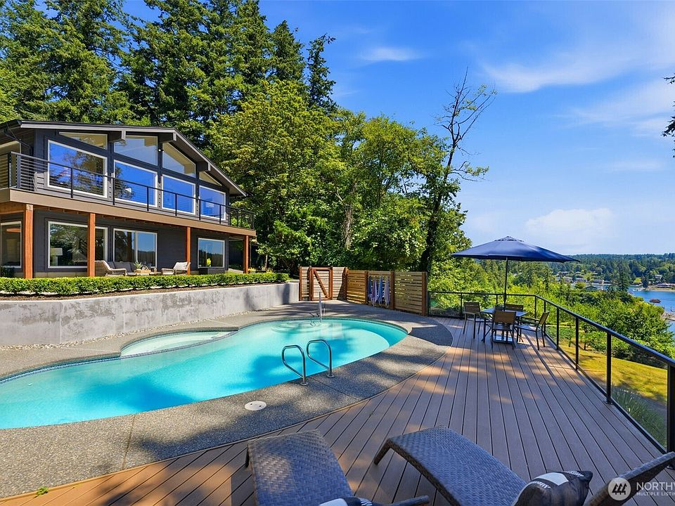 1st image of 164 Madrona Drive NW