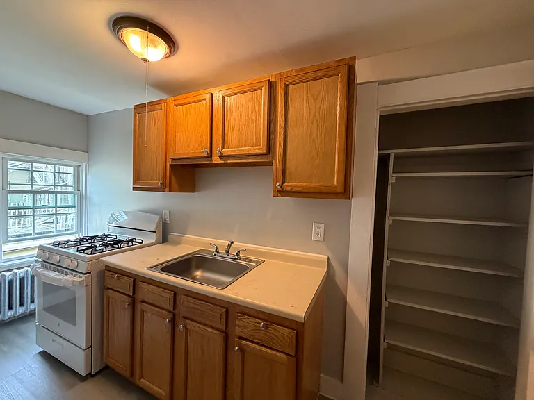 139 Prospect St #3C — Photo 10