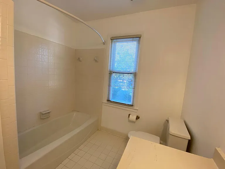 3013 Eglantine Ct — Photo 23
