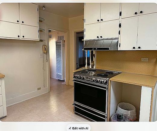 GAS RANGE WITH EXHAUST FAN