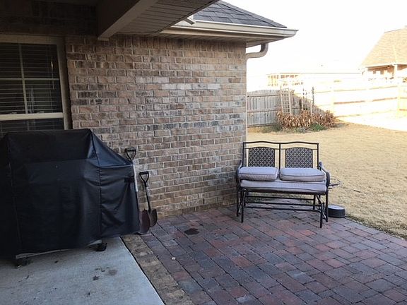 4th image of 306 Summer Cove Cir NW
