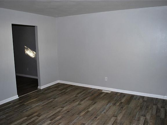 5th image of 509 Linden Ln