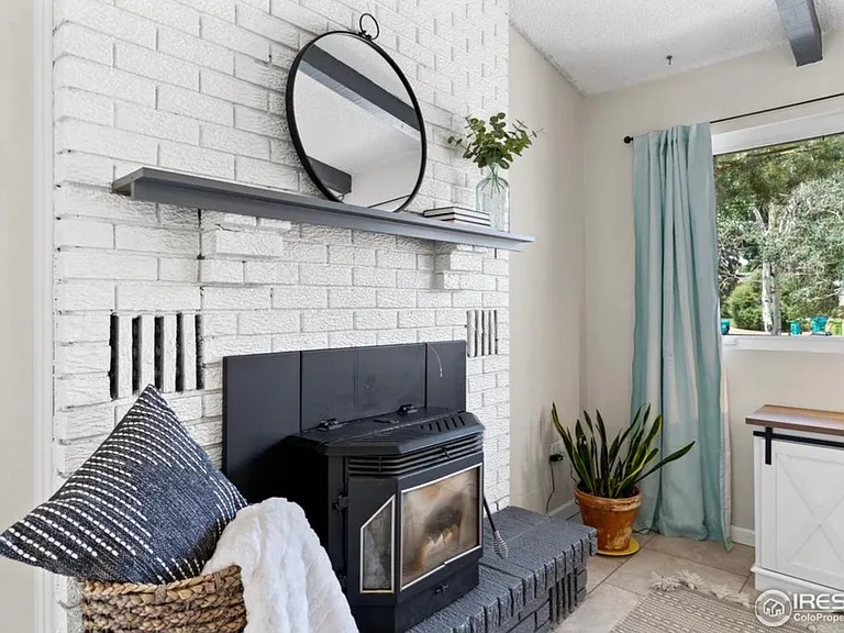 2313 Karakul Ct — Photo 9