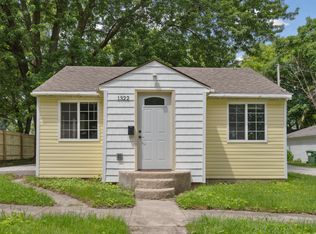 1322 10th St, Nevada, IA 50201