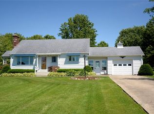 8283 Jordan Rd, Erie, PA 16510