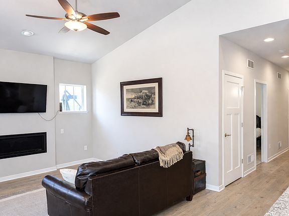 5th image of 4874 Arugula Rd