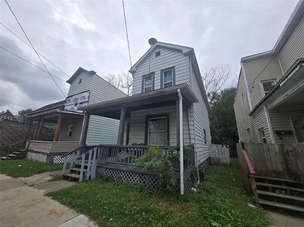 1022 Ash St, Erie, PA 16503