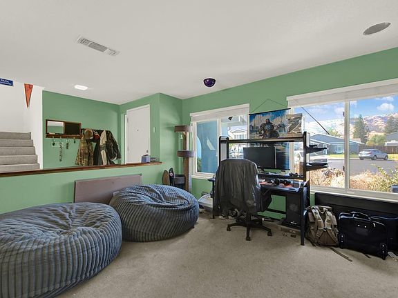 5th image of 148 Kiowa Court