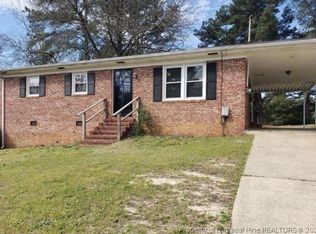 2720 Larry St, Fayetteville, NC 28306