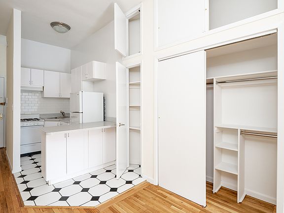 3rd image of 535 3rd Ave APT 1B