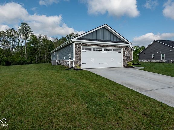 4th image of 946 Independence Dr