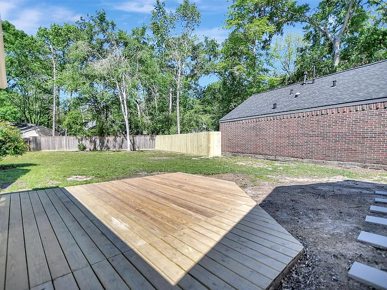 7 Bitterwood Ct — Photo 36