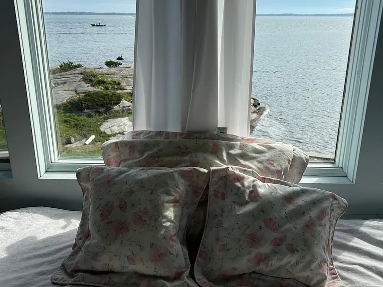 Sleeping Porch (unheated)