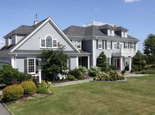 60 East Ter, Portsmouth, RI 02871