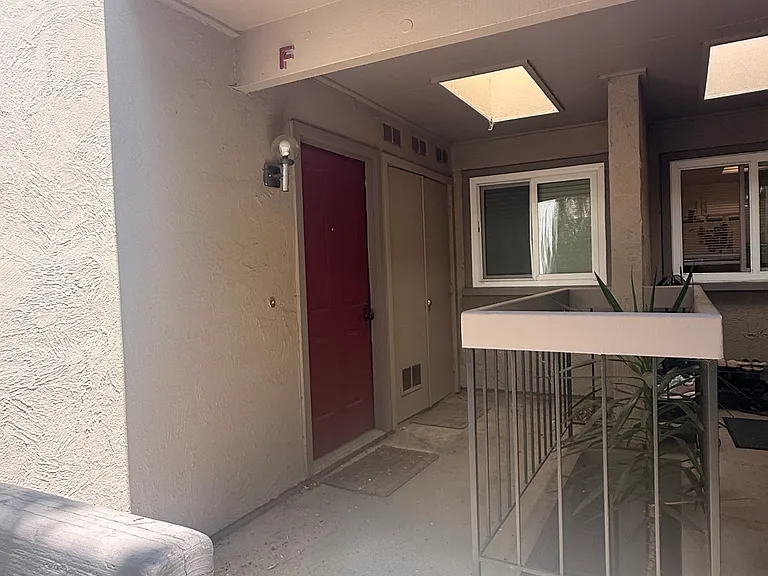 821 W California Ave #F — Photo 10