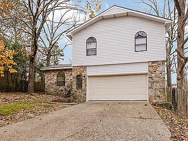 4 bed, 1731 sqft, $3,000 — Photo 2