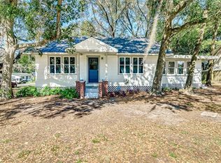 38817 7th Ave, Zephyrhills, FL 33542