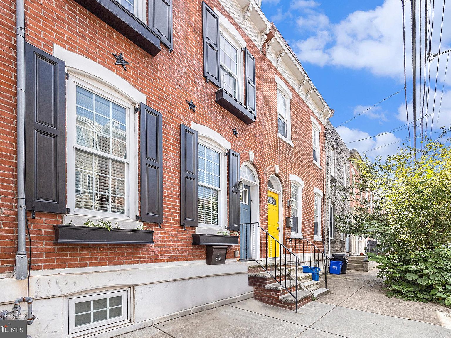 2008 Carpenter St, Philadelphia, PA 19146 | Zillow