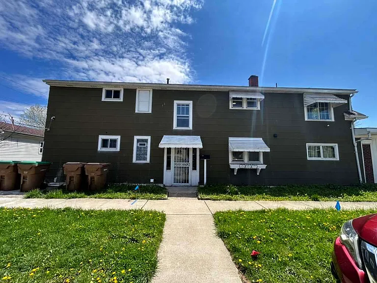 2 Rowan Rd #1 — Photo 12