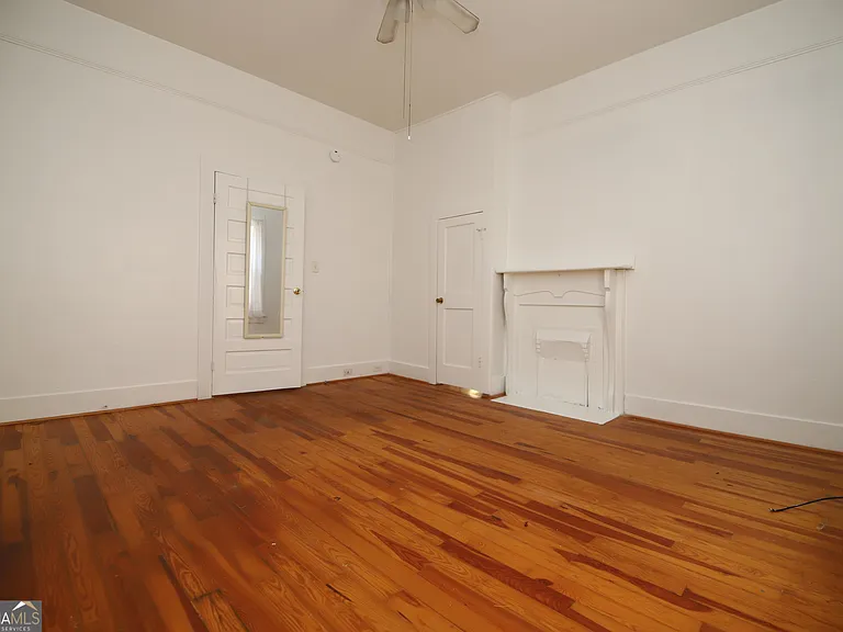 201 Jennings St — Photo 16