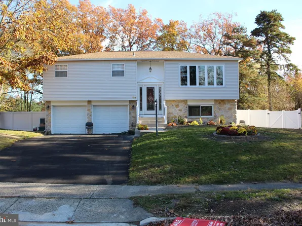 44 Briarcliff Rd, Atco, NJ 08004