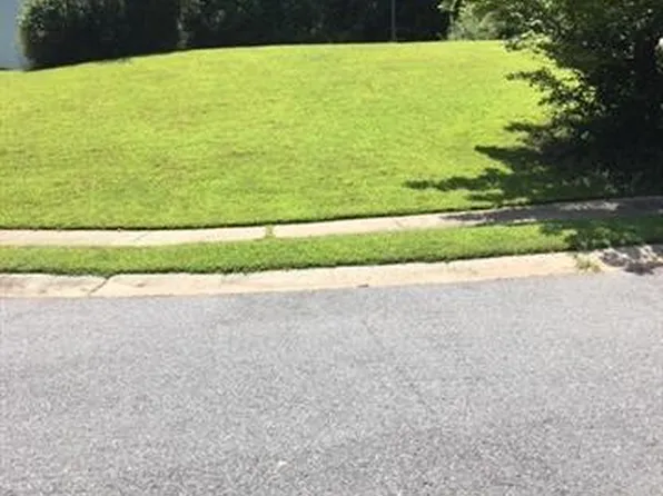 1952 Wilrose Pl, Matthews, NC 28105